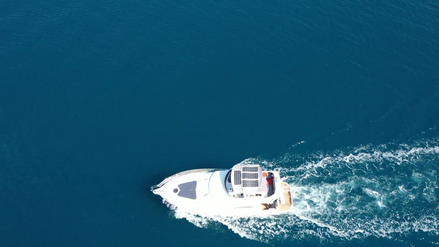 Göcek'de 2 Kabin Motoryat - 11