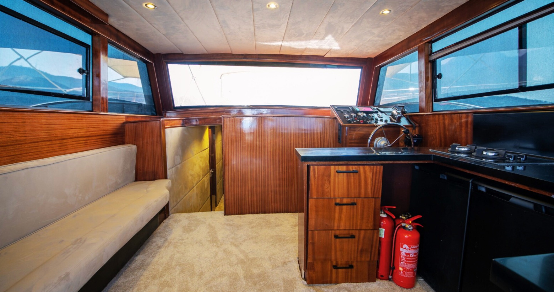 Göcek'te Geniş Kabinli Trawler - 6